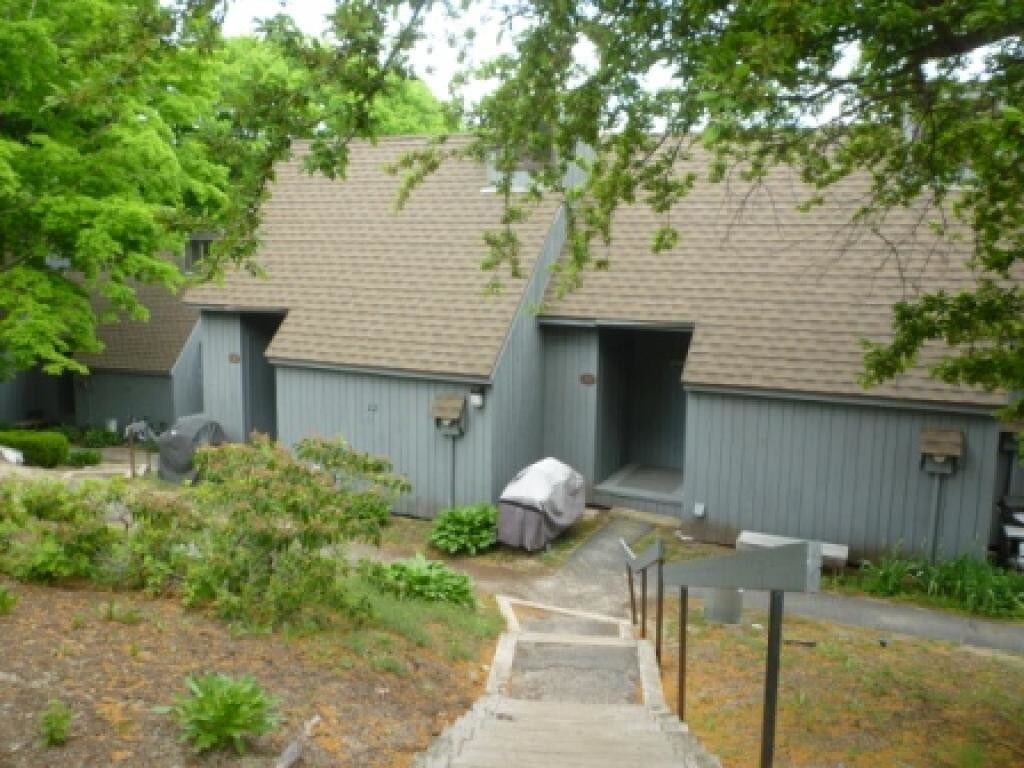 Primary Photo - 22 Tripplewood Rd