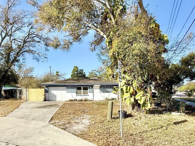 Building Photo - 5396 68th Way N