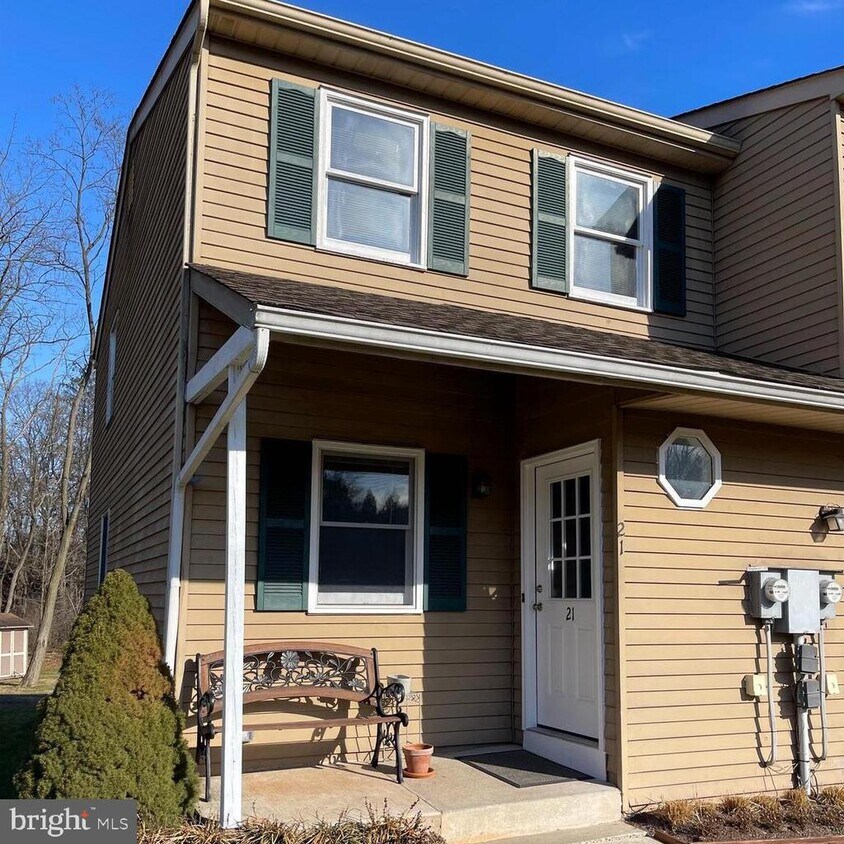 Foto principal - 21 Winard Cir
