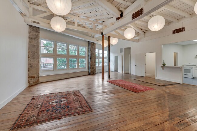 Foto del edificio - 110 Old Preston Ave