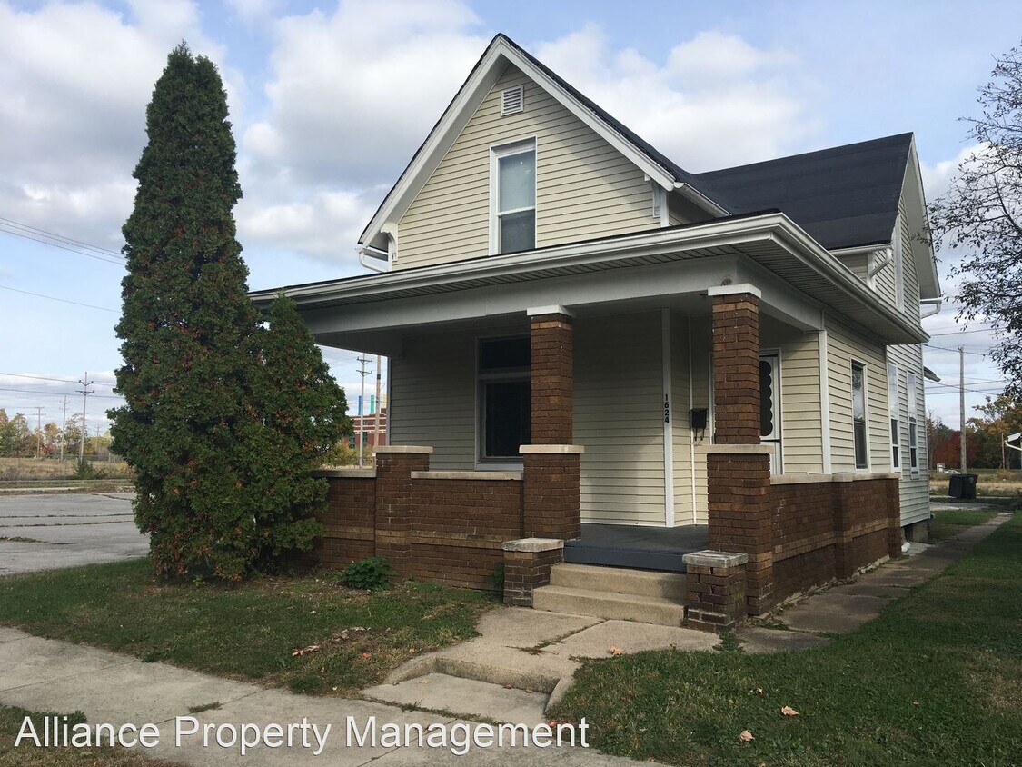 Primary Photo - 3 br, 1.5 bath House - 1624 N Harrison St