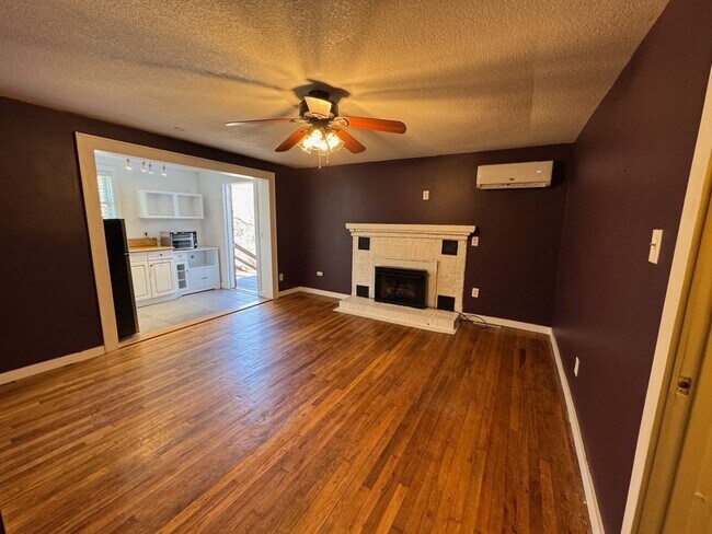 Foto del edificio - East AVL - Studio Apartment with Large Deck