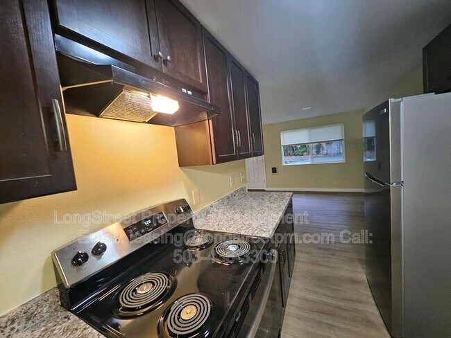 Foto del edificio - 17635 SW Blanton St