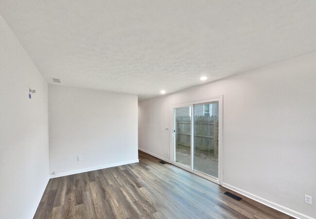 Foto del edificio - 717 Cleveland Ave