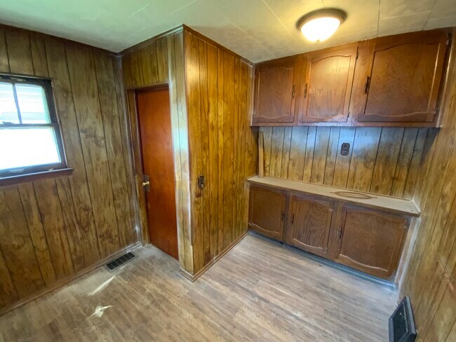 Foto del edificio - 208 Stroup St