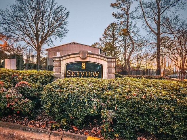 Building Photo - 406 Skyview Dr