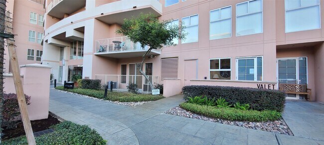 Foto del edificio - 3505 Sage Rd