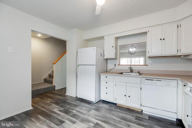Foto del edificio - 11770 Stonegate Ln