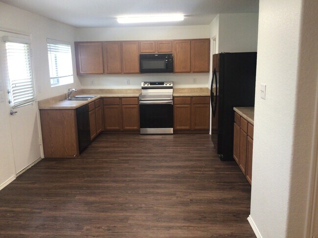 Foto del edificio - 715 Rodeo Ranch