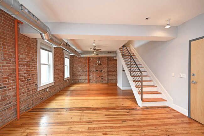 Building Photo - 1509 Republic St