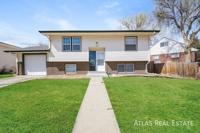 Building Photo - 1529 Atwood St