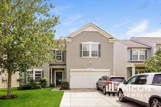 Building Photo - 2069 Durand Rd