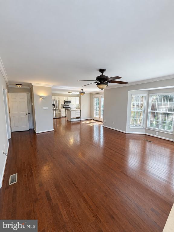 Foto del edificio - 6503 Susan Barkley Ct