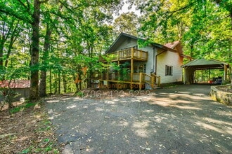 Building Photo - 266 Glenridge Dr