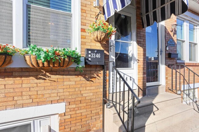 Foto del edificio - 3346 Livingston St