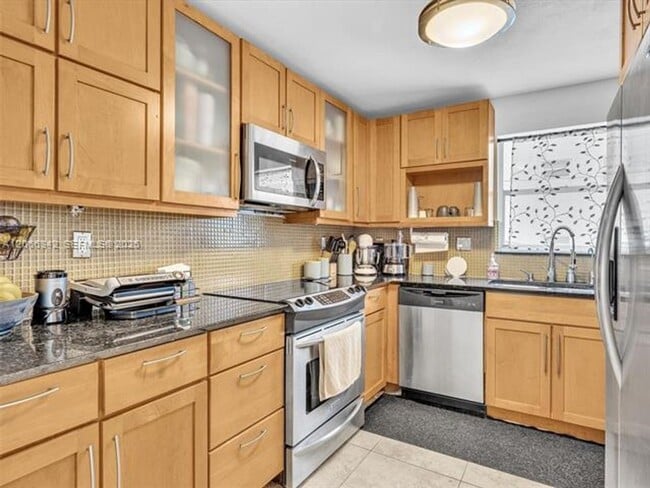 Photo - 1236 Alton Rd cu-304 Apartment