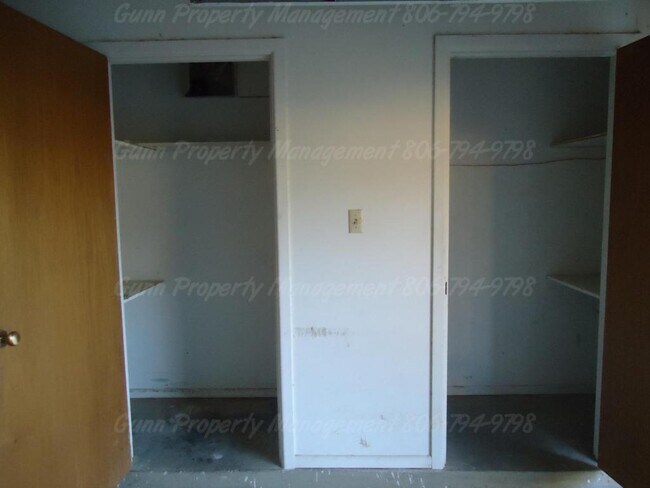 Building Photo - 2412 33rd St