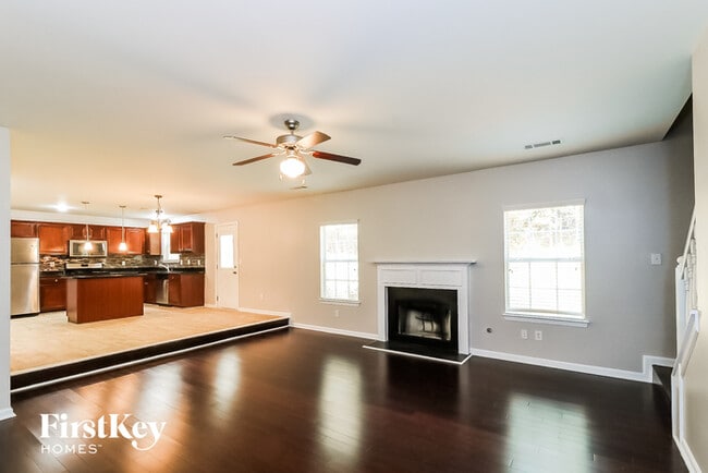Building Photo - 3860 Busby Mill Ct