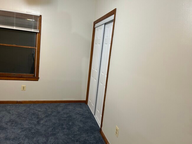 Foto del edificio - 613 Boulevard