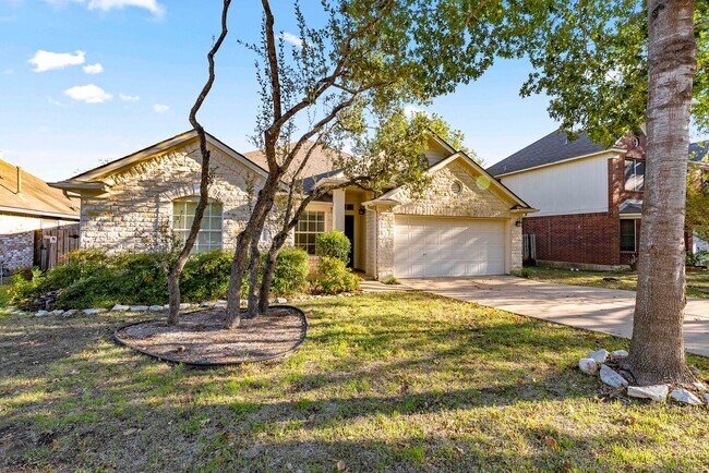 Foto del edificio - Beautiful 4 bedroom, 2 bathroom home in So...