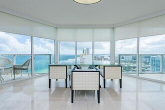 Building Photo - 16699 Collins Ave