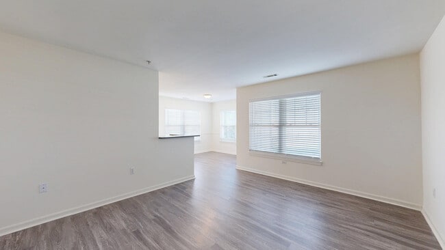 Interior Photo - Inwood West