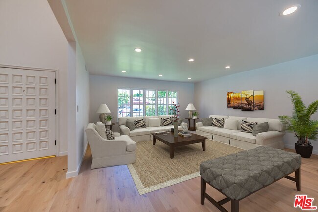 Foto del edificio - 13133 Morrison St