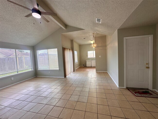 Foto del edificio - 7207 Caracas Dr