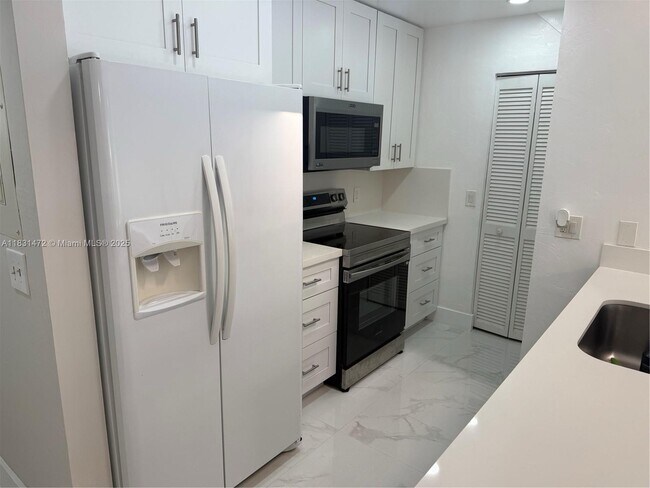 Foto del edificio - 431 SE 14th St