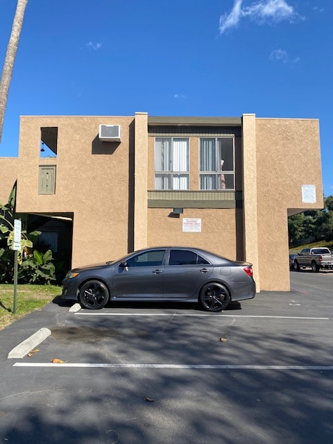 Building Photo - 931 N Highland St