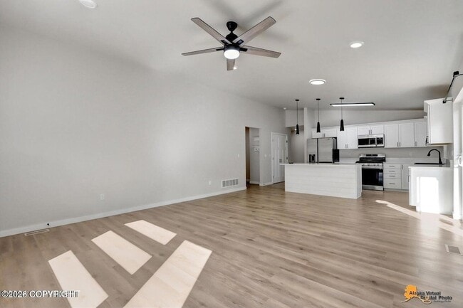 Building Photo - 4251 Ose St