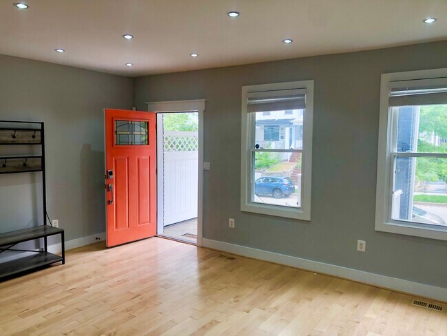 Foto del edificio - 5118 3rd St NW