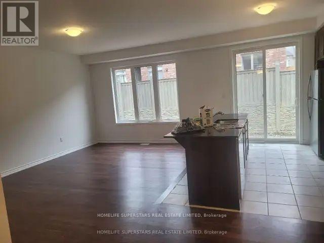 Building Photo - 16 Keppel Cir