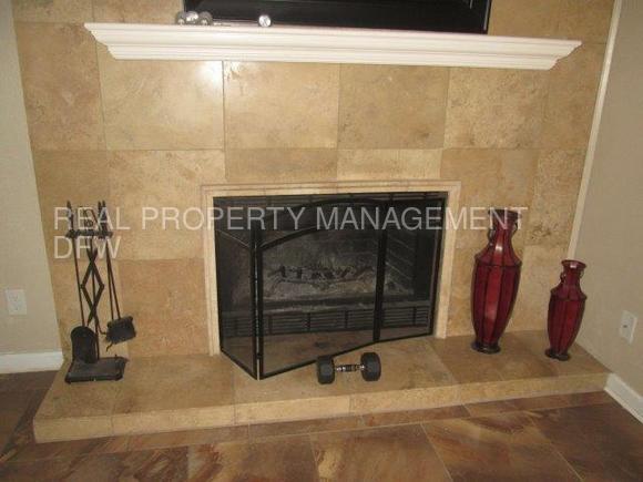 Foto del edificio - 1300 Memory Ln