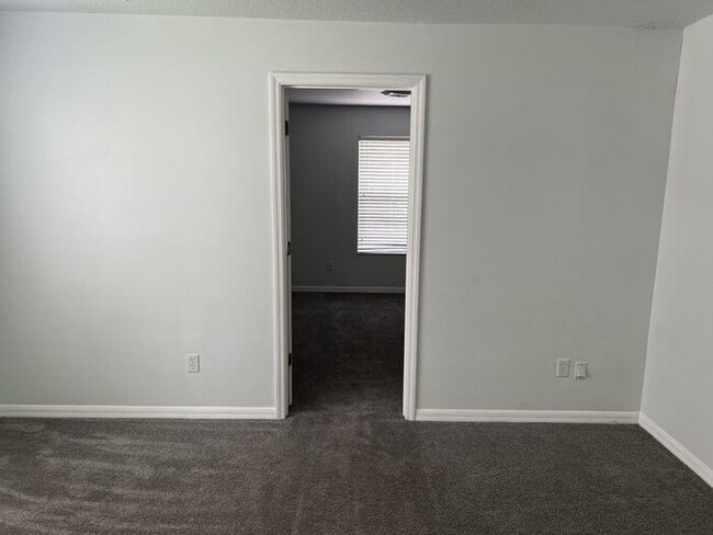 Building Photo - Townhome in Emerald Lake, Kissimmee