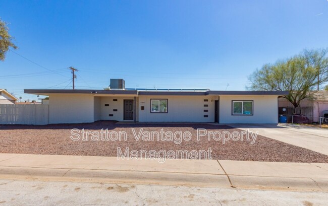 Building Photo - 4841 N 54th Dr