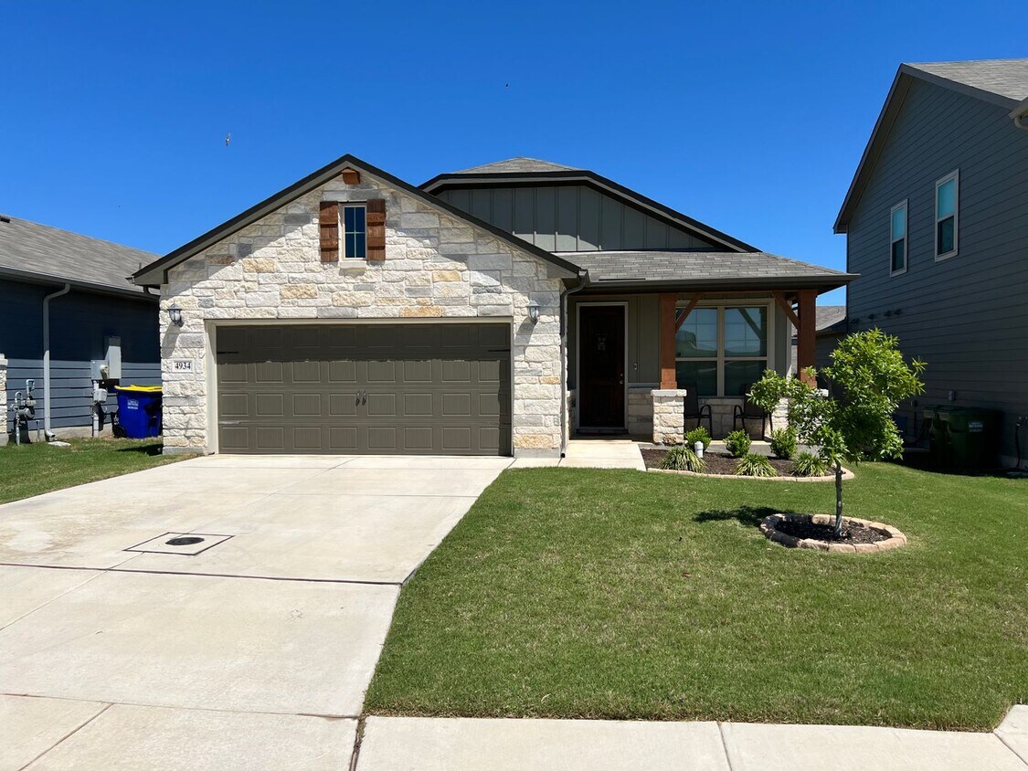 Foto principal - 4934 Oxbow Bnd