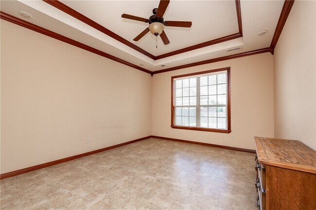 Foto del edificio - 3902 SW Banbury Dr