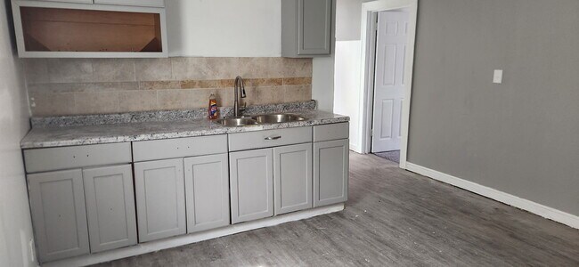 Large Kitchen - 57 W 108th St