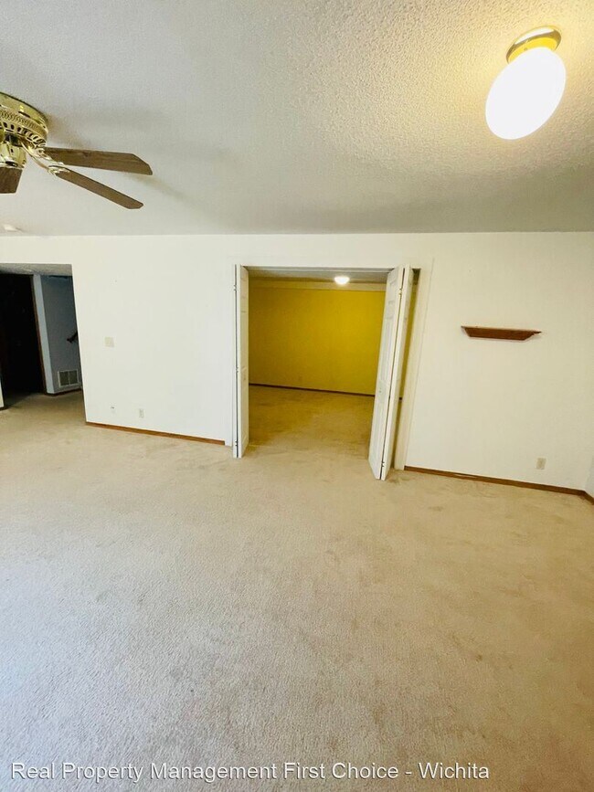 Building Photo - 3 br, 3 bath House - 4902 Mount Carmel St.