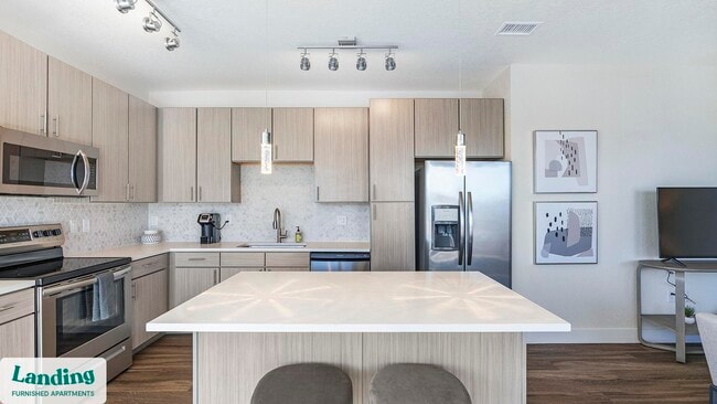 Building Photo - 1291 S Ulster St