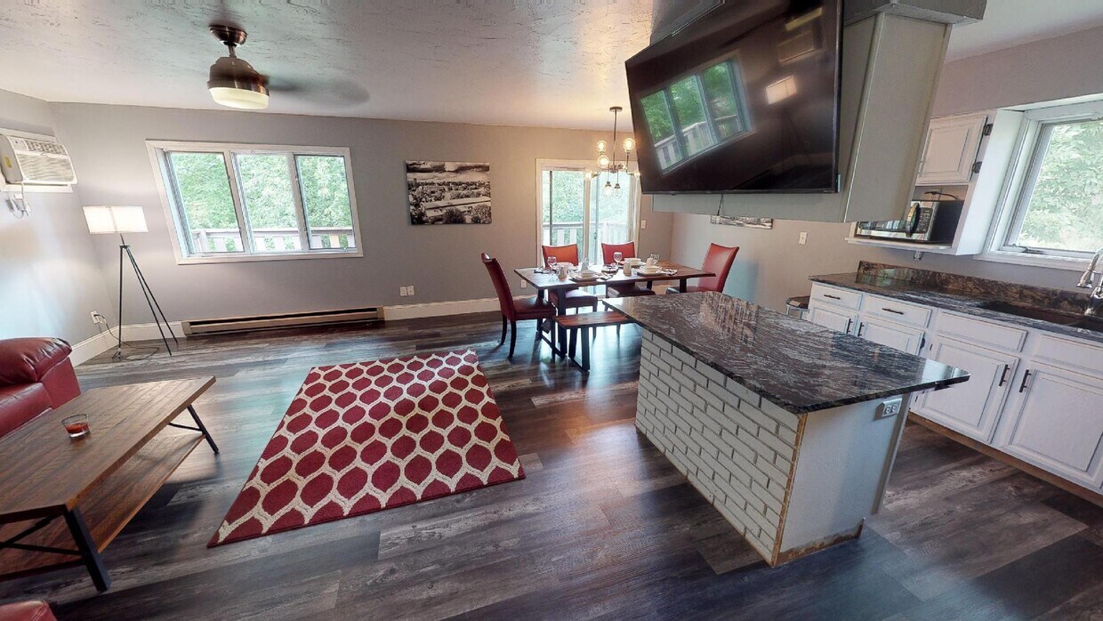 Foto principal - 325 Westbrook Dr