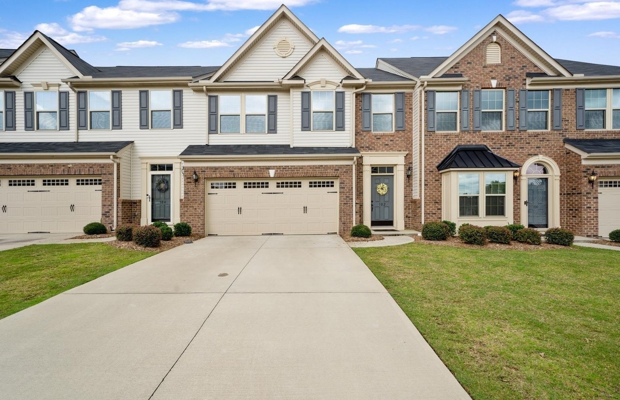 102 Middleby Way, Greer, SC 29650 Townhome Rentals in Greer SC