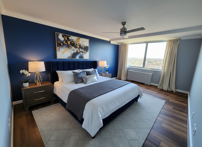 Building Photo - 301 N Beauregard St