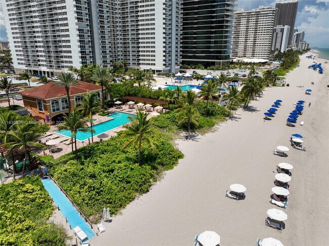 Foto del edificio - 2080 S Ocean Dr