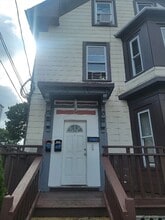 Building Photo - 94 Timson St