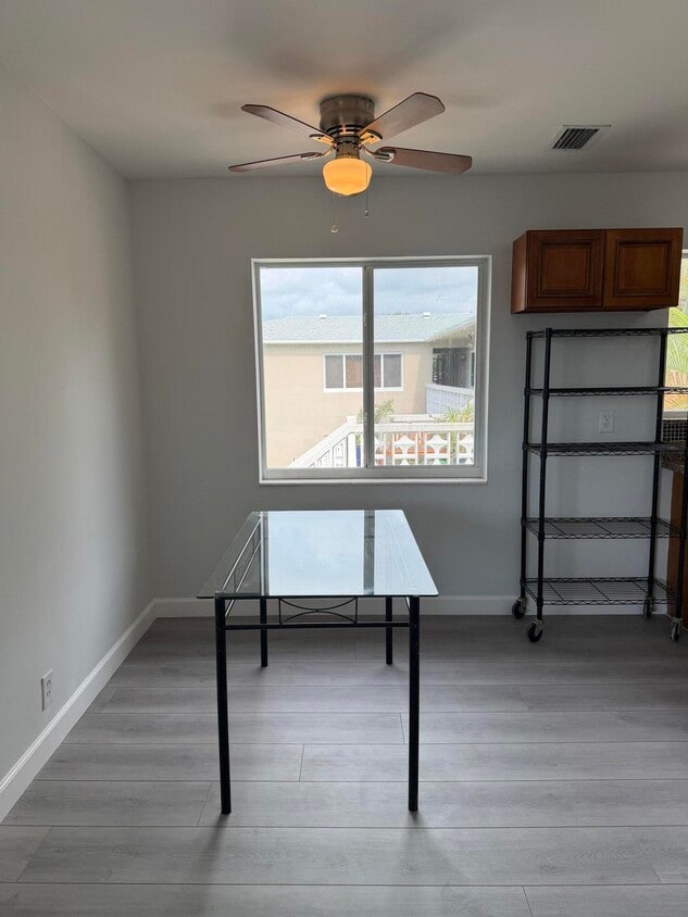 Foto del edificio - 510 SW 15th St