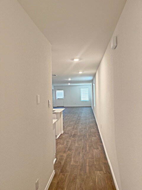 Foto del edificio - 5131 Blind Shot