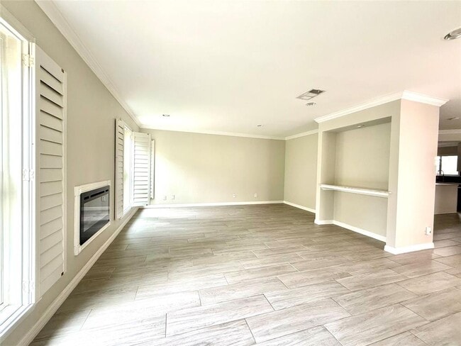 Building Photo - 12625 Memorial Dr