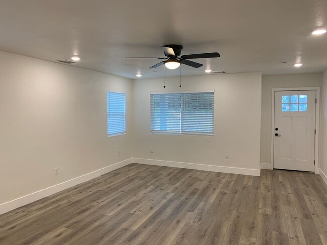 Building Photo - Mountain escape in Paradise!!